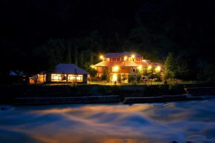 Hotel 16 of 24