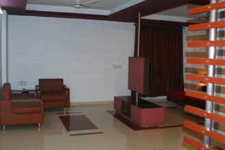 Pinewood hotel