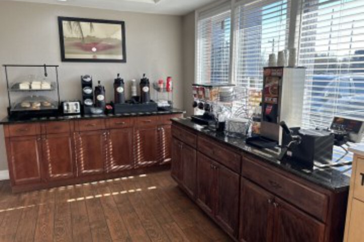 Suite 40 of 47