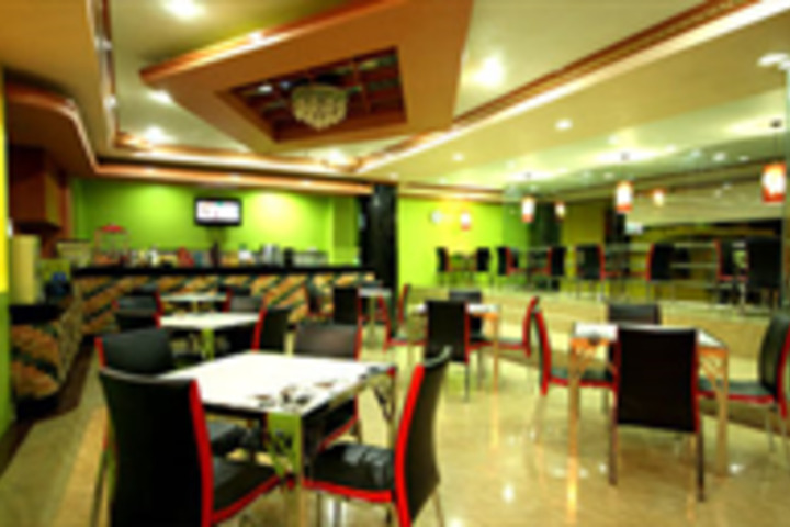 C & L SEAVIEW HOTEL