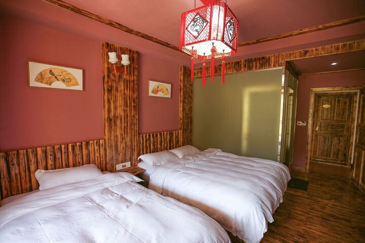 Room 14 of 47