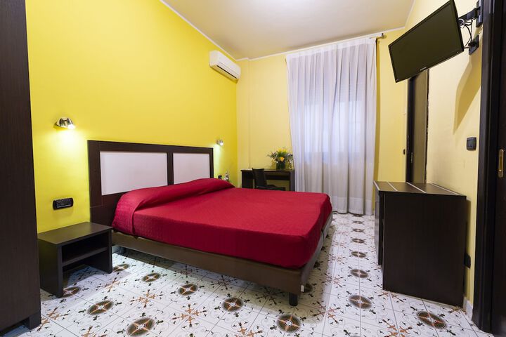 Room 45 of 134