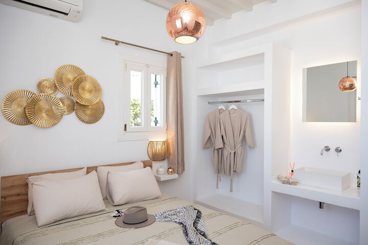 Room 2 of 54