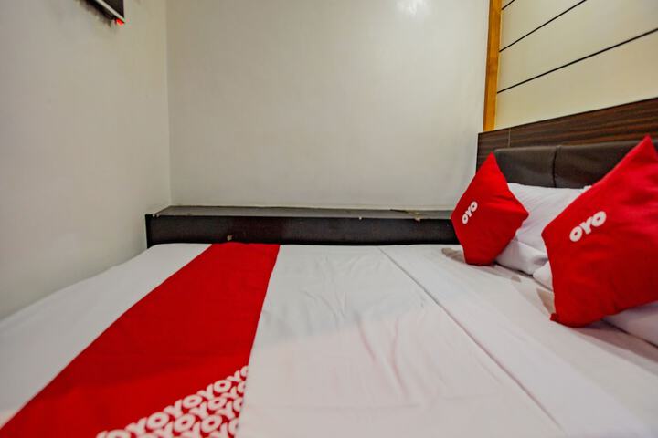 Room 14 of 23