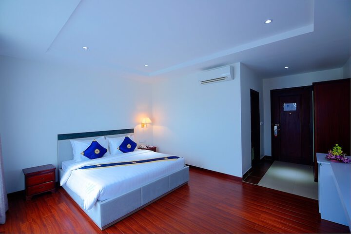 Room 22 of 91