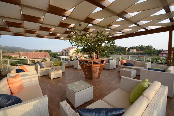 Terrace/Patio 10 of 51