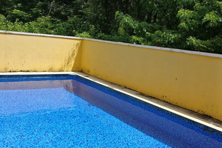 Pool 22 of 37