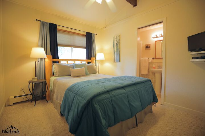 Room 25 of 111