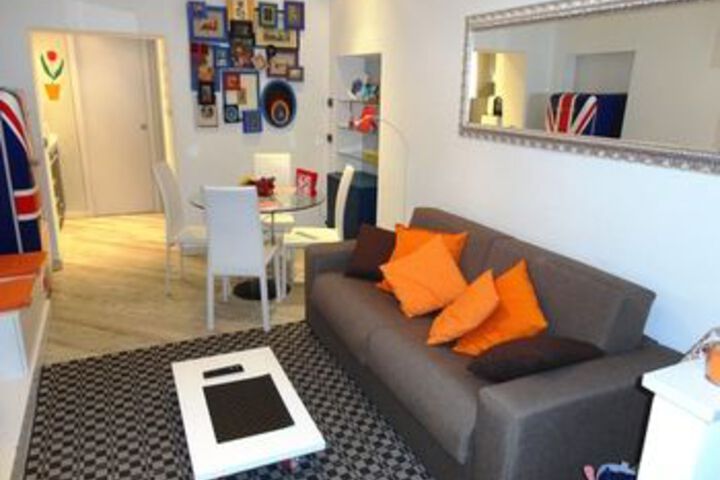 Room 16 of 21