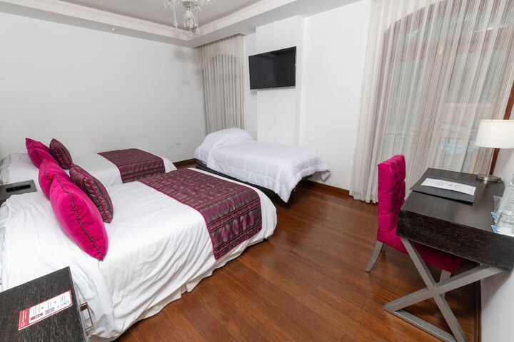 Room 21 of 68
