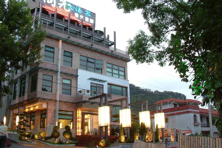 A-SAN Hot Spring Hotel in Jiaoxi