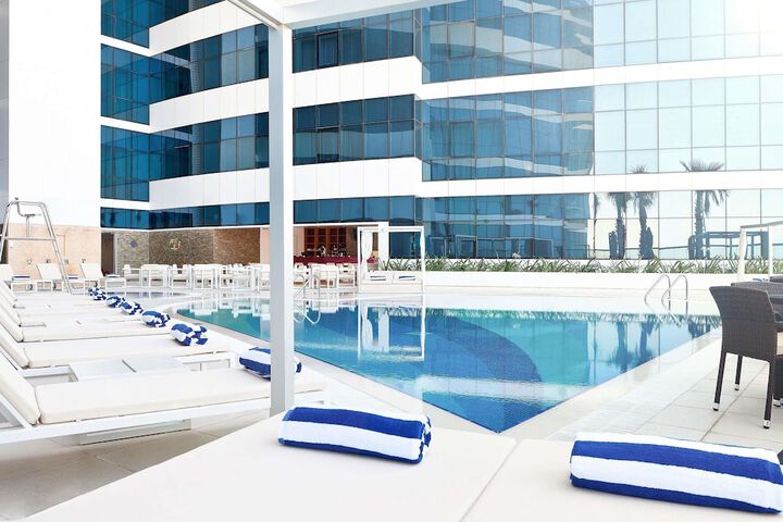 Pool 60 of 130
