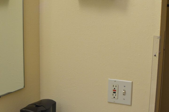 Room 32 of 56