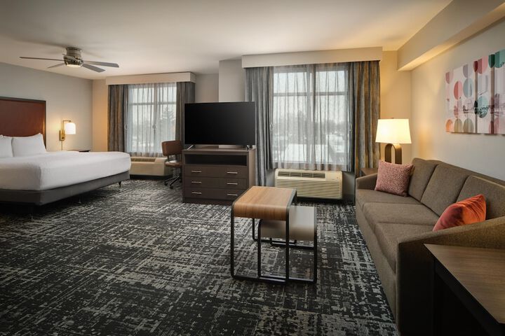 Room 16 of 33