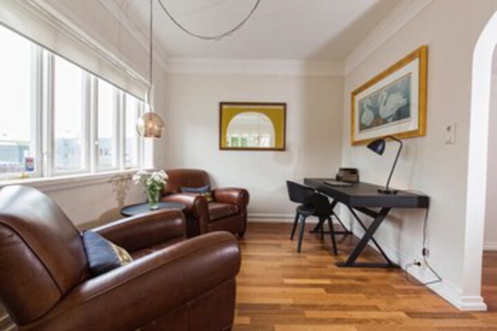 Room 6 of 21