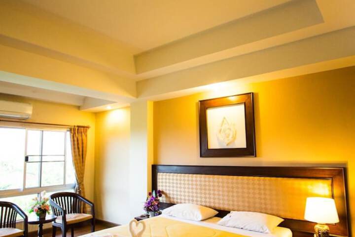 Room 20 of 51