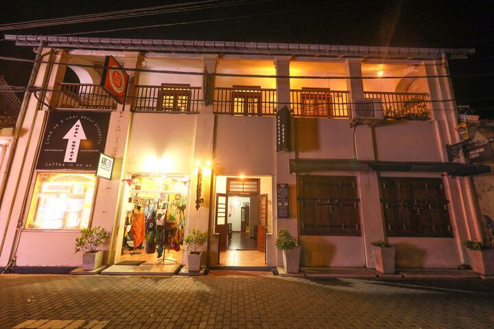 Hotel 3 of 5