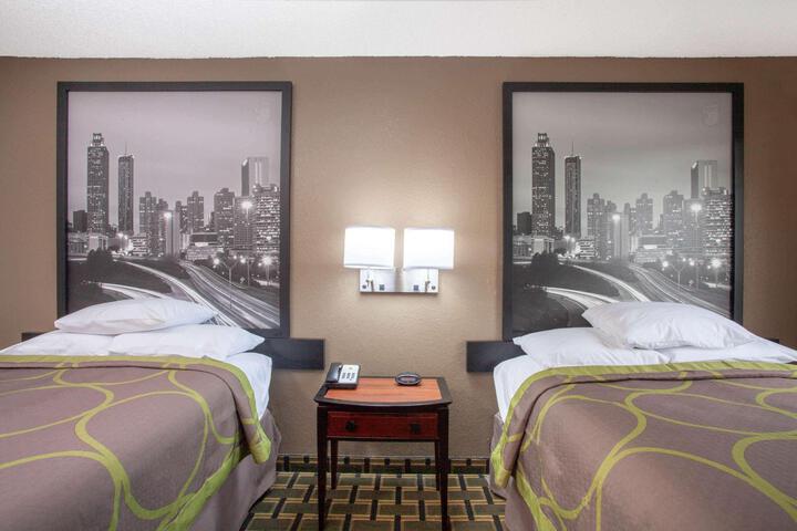 2 Double Beds (5 of 8)