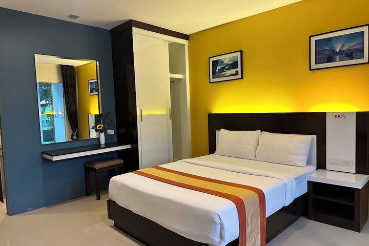 Room 12 of 69