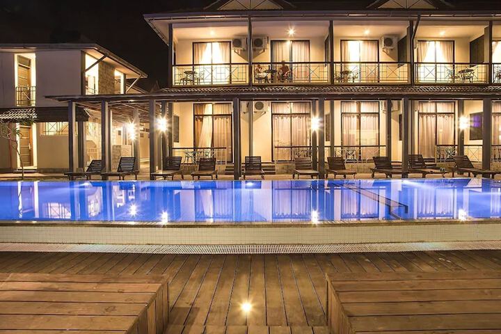 Pool 39 of 66