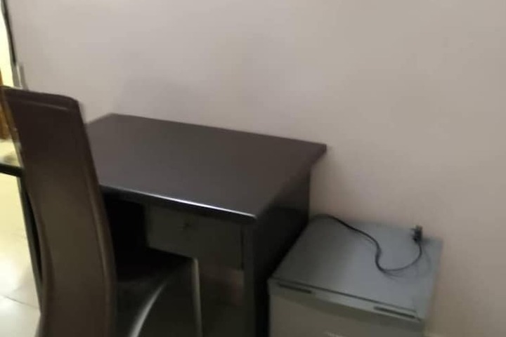 Room 7 of 41