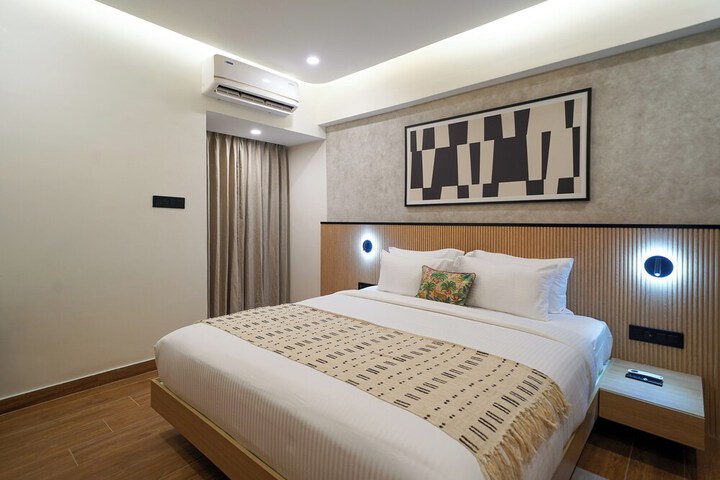 Room 10 of 23