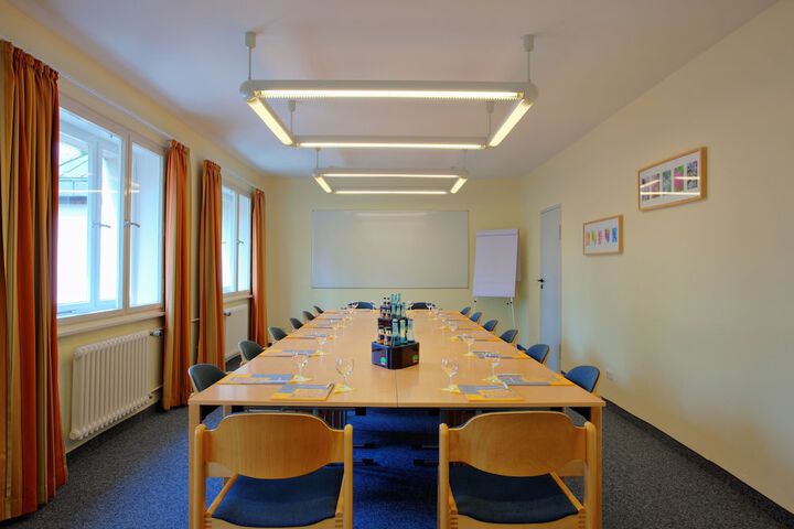 Meeting 25 of 33