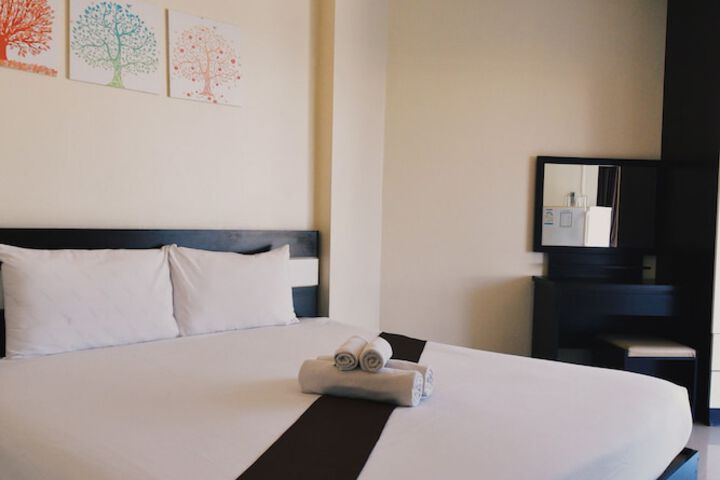 Room 15 of 78