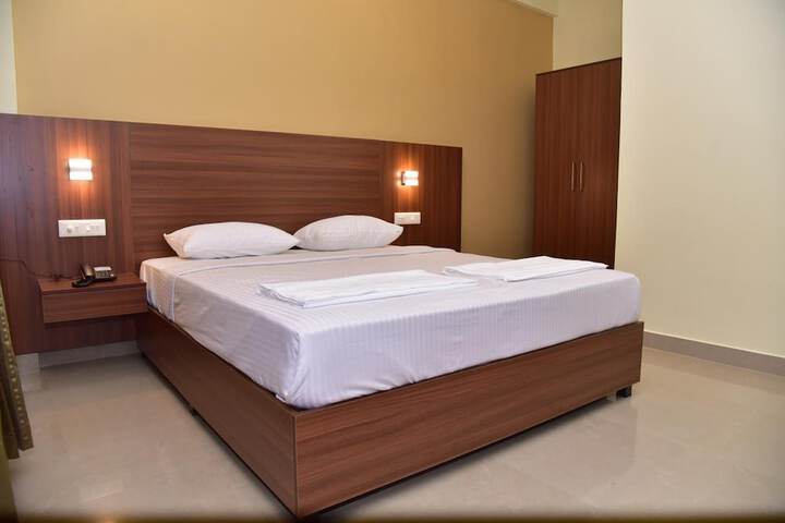 Room 29 of 83