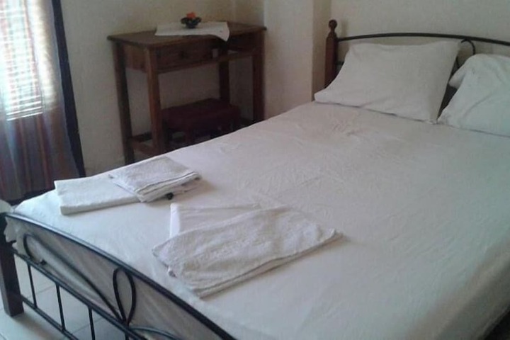 Room 8 of 59
