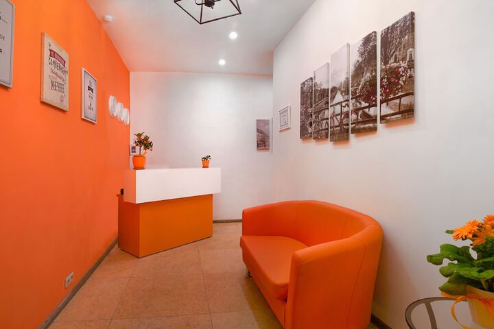 Check-in/check-out kiosk