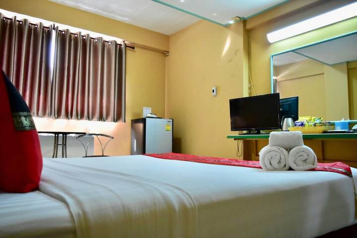 Room 16 of 57