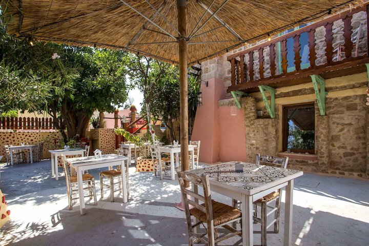 Terrace/Patio 25 of 49