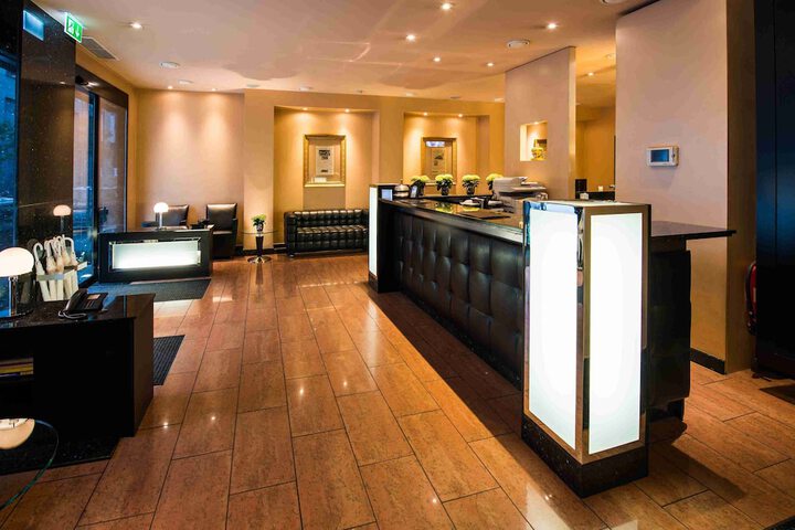 Lobby Photos