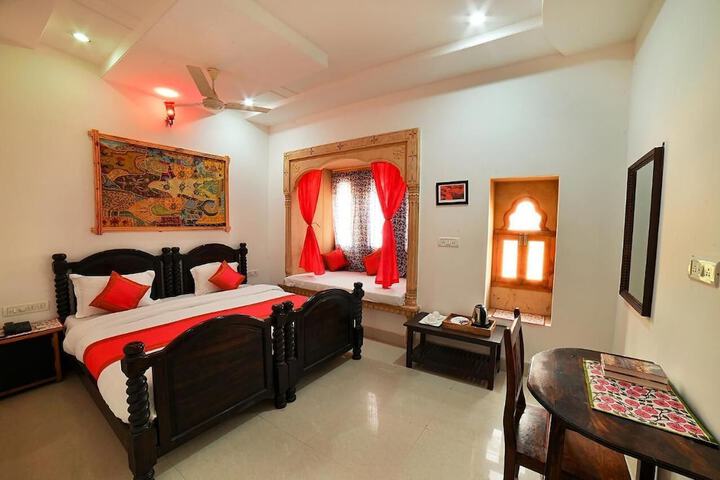 Room 7 of 36
