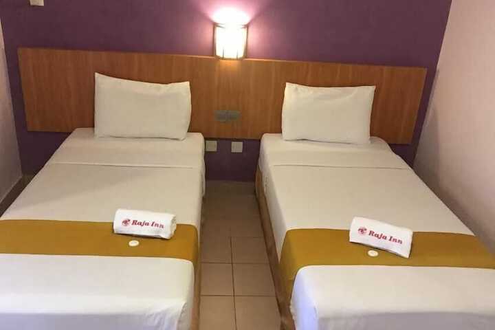 Room 14 of 48