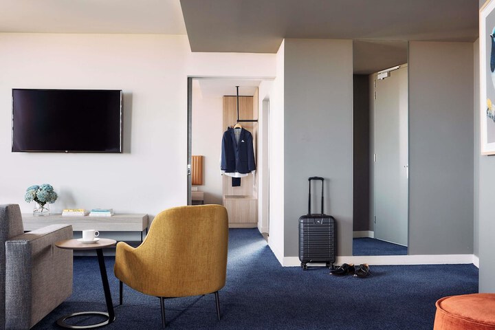 Room 13 of 75