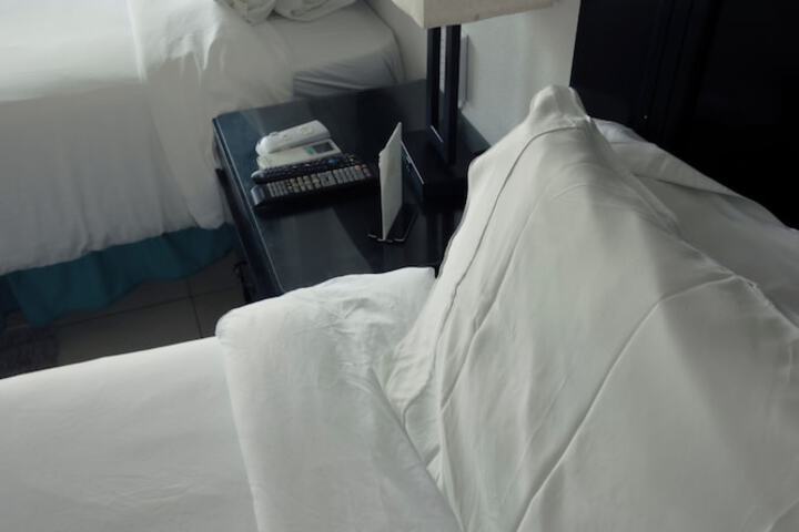 Room 47 of 95