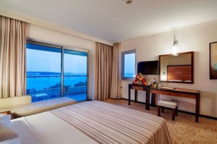 Room 39 of 108