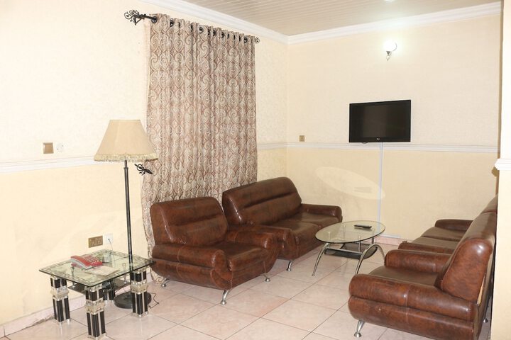 Room 7 of 51