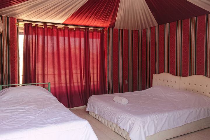 Room 20 of 33