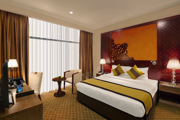 Room 21 of 66