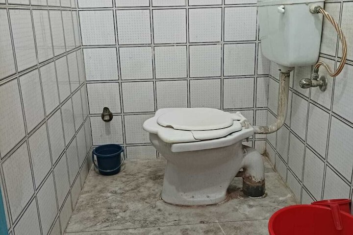 Room 50 of 69