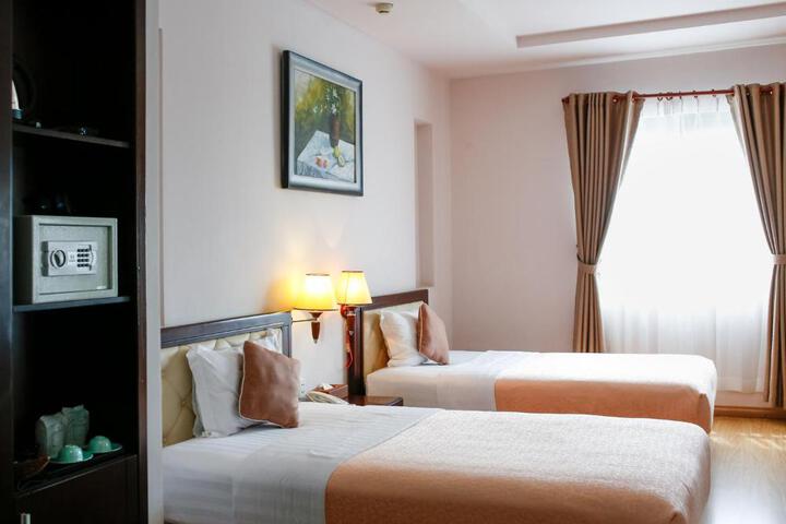 General 10 of 54