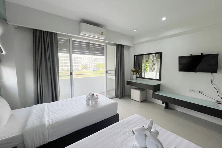 Room 62 of 94