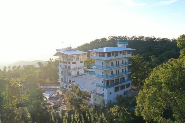 Hotel 48 of 51