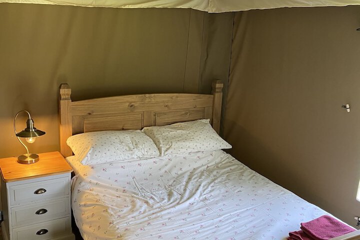 Room 10 of 81