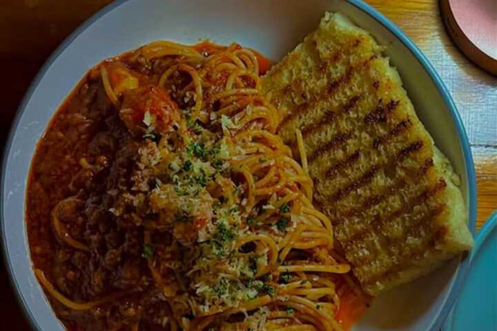 Dining 29 of 68