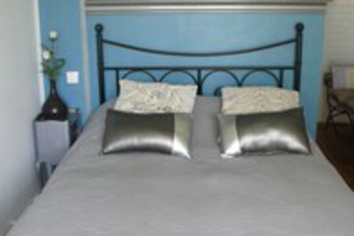 Room 16 of 25