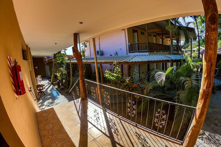 Hotel Exterior 19 of 19